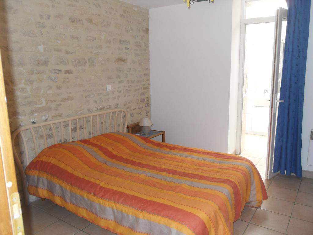 Apartamento Maison En Pierre Port-en-Bessin-Huppain Habitación foto